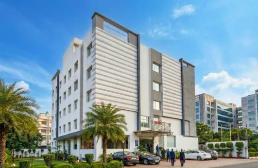 Hotel Shubham Grand Exterior